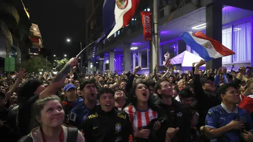 El presidente paraguayo Santiago Peña celebra el magnífico triunfo ante Alemania
