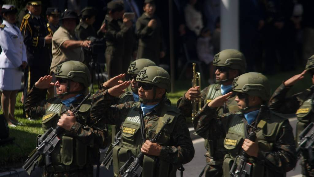 Desfile del Día del Ejército en Ciudad de Guatemala | Omar Solís/EU