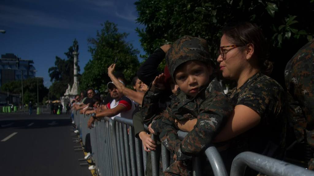 Desfile del Día del Ejército en Ciudad de Guatemala | Omar Solís/EU