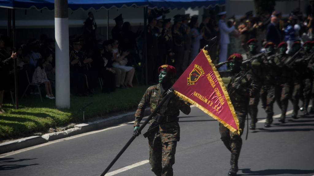Desfile del Día del Ejército en Ciudad de Guatemala | Omar Solís/EU