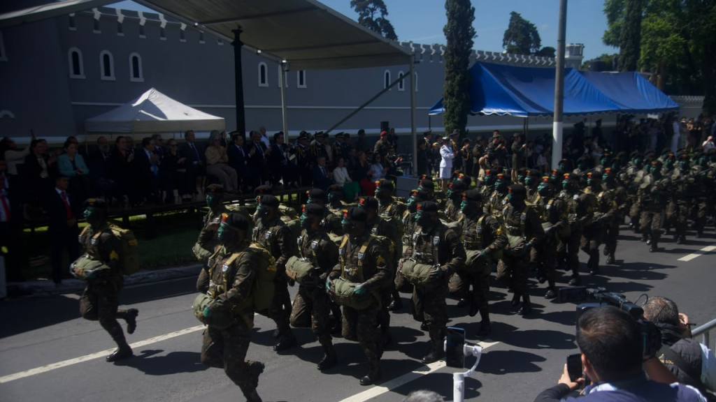 Desfile del Día del Ejército en Ciudad de Guatemala | Omar Solís/EU