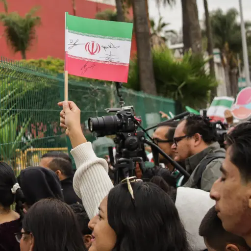 Aficionados despiden a los jugadores de Irán este martes, en Tijuana, México ,EFE