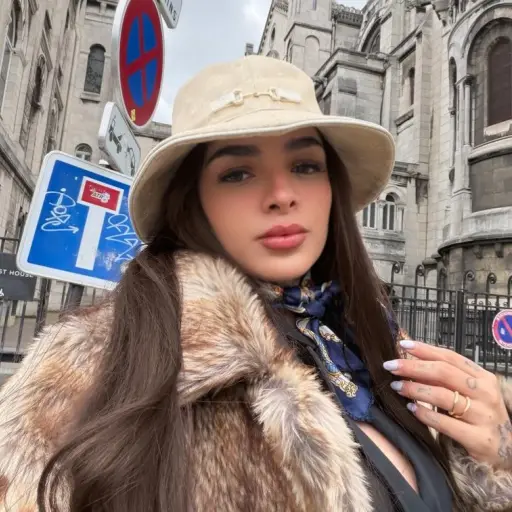 Karely Ruiz ,Redes sociales de Karely Ruiz