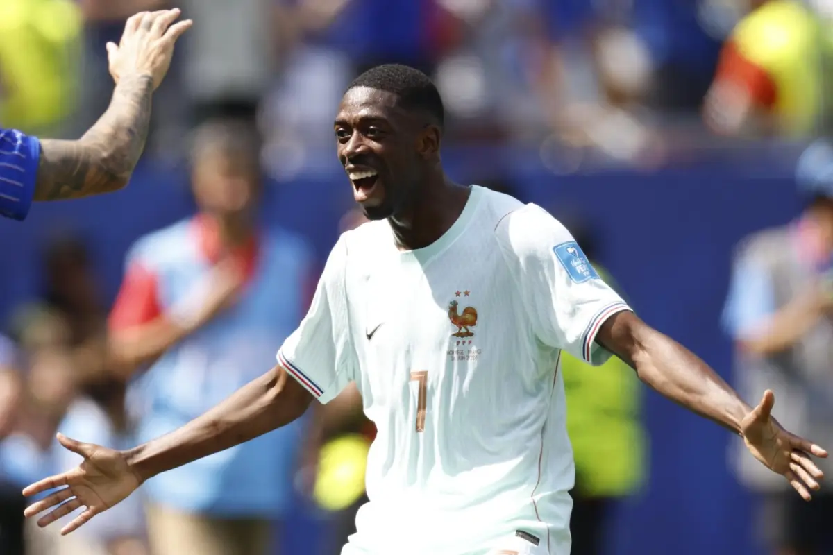 Ousmane Dembélé marcó un triplete ante Noruega. , EFE