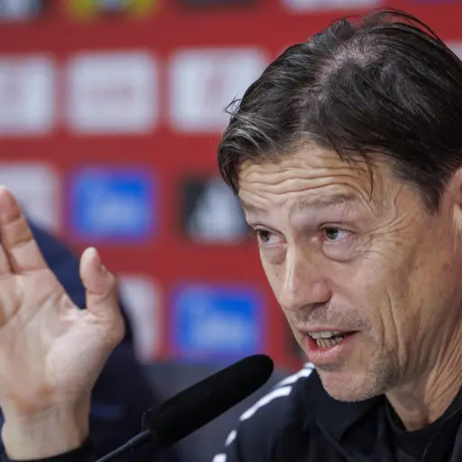 El entrenador argentino Matías Almeyda criticó las pausas del Mundial ,EFE