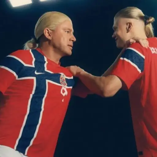 Channing Tatum y Haaland ,Redes sociales