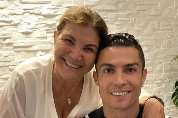 FIFA difunde un mensaje de la madre de Cristiano Ronaldo