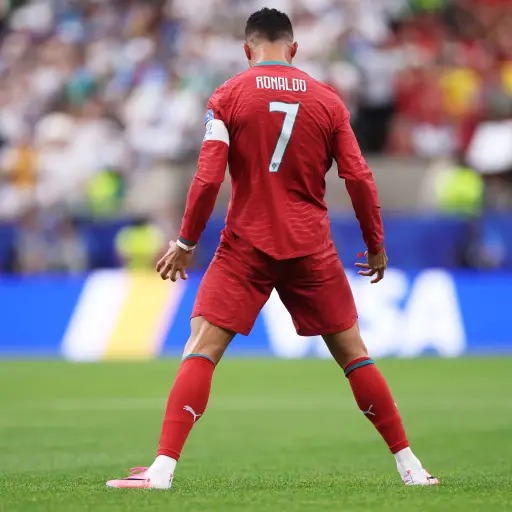 Cristiano Ronaldo anotó dos goles contra Uzbekistán ,Redes