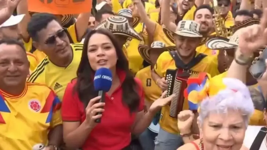 Periodista acoso ,Redes sociales