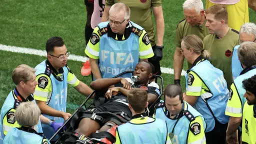 La histórica sanción que recibió el jugador de Qatar que le fracturó la pierna a un jugador de Canadá 