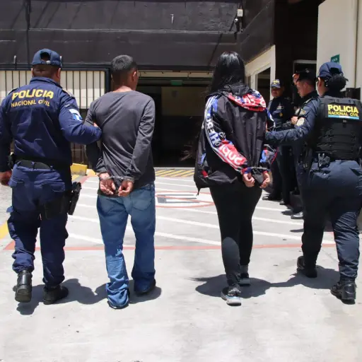 Los sospechosos ya tenían antecedentes de maltrato contra menores de edad. ,PNC