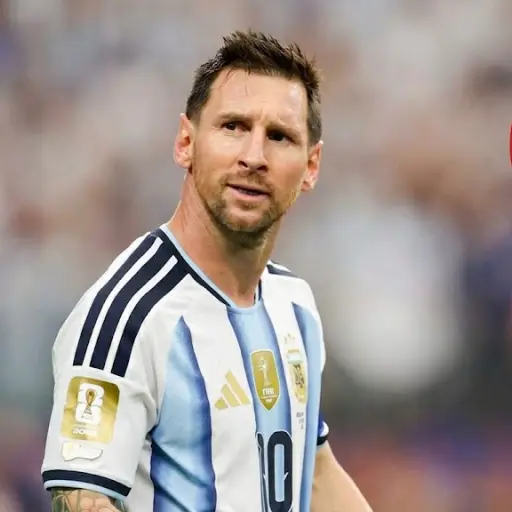 Una voz autorizada del futbol pide anular el gol de Messi. ,Redes sociales. 