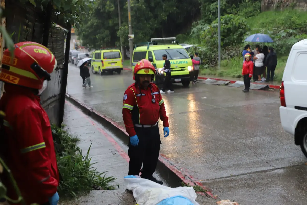 Bomberos localizaron el cuerpo del menor. , Foto Bomberos Municipales
