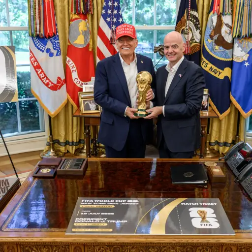 Trump junto con el presidente de la FIFA en la Casa Blanca ,@WhiteHouse