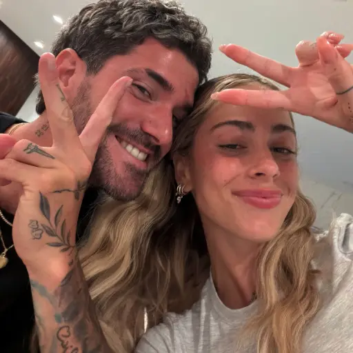 Tini y Rodrigo de Paul ,Redes sociales