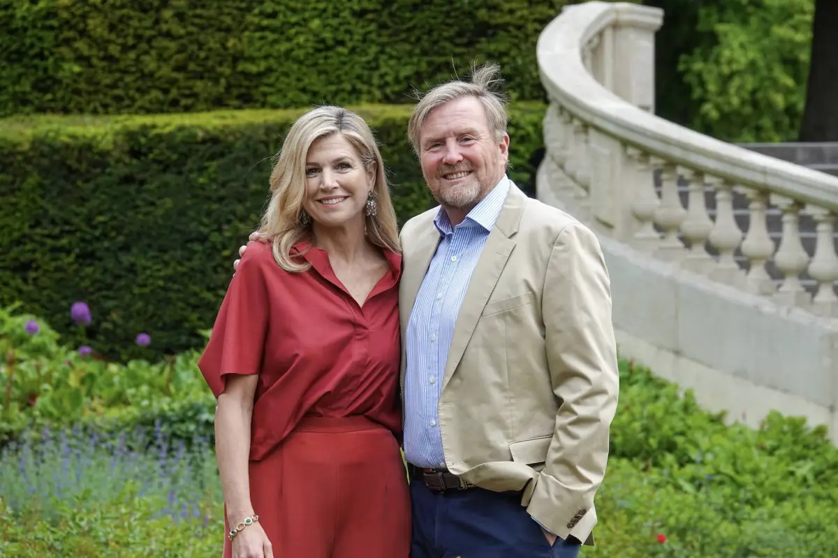 El rey Guillermo Alejandro y la reina Máxima, de Países Bajos, Casa Real de Países Bajos