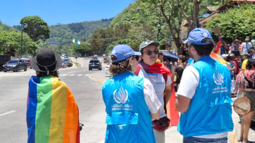 Marcha del Orgullo en Antigua Guatemala llama a la unidad | Alex Meoño
