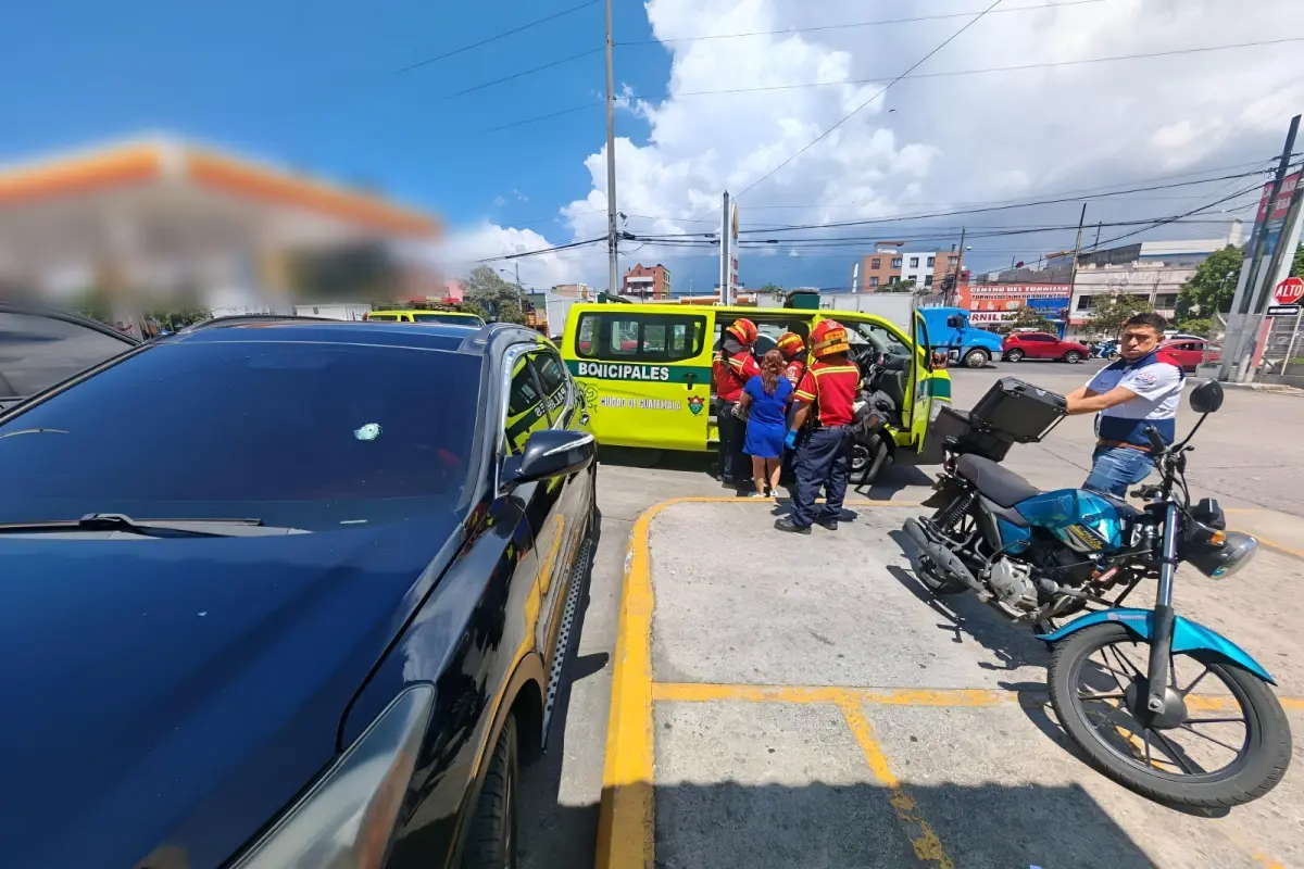 Ataque armado en la Aguila Batres., Bomberos Municipales.