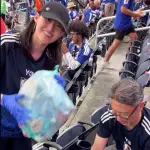 Mundial 2026: ¿Por qué aficionados japoneses limpian los estadios?t