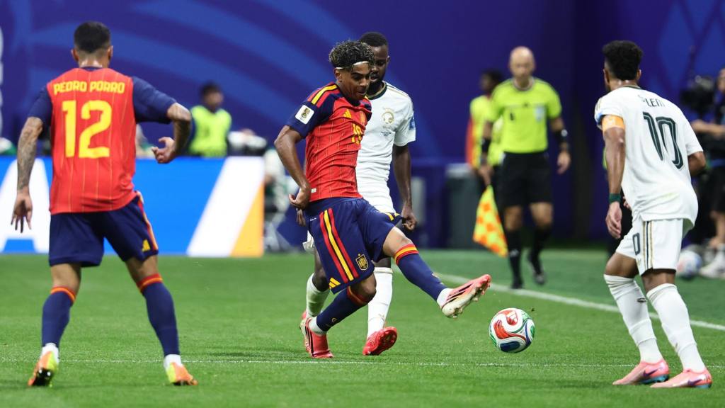 Partido entre España y Arabia Saudita por el Mundial 2026 | EFE