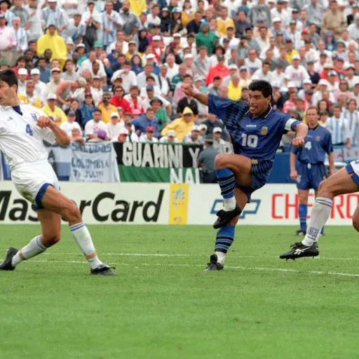 El último gol de Diego Maradona en los Mundiales fue contra Grecia en 1994 ,FIFA