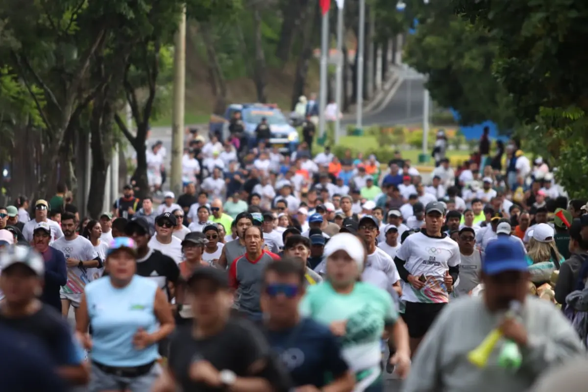 37 edición de la Carrera del Día Olímpico en Guatemala - Alex Meoño