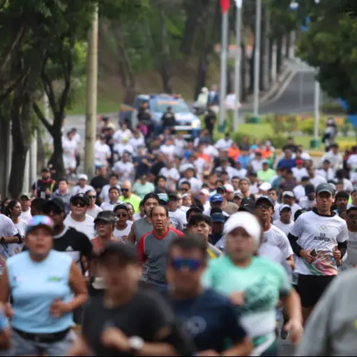 37 edición de la Carrera del Día Olímpico en Guatemala - Alex Meoño
