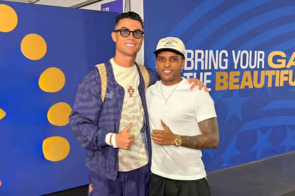 Cristiano Ronaldo junto con Rodrygo tras un encuentro en el Mundial 2026, Redes