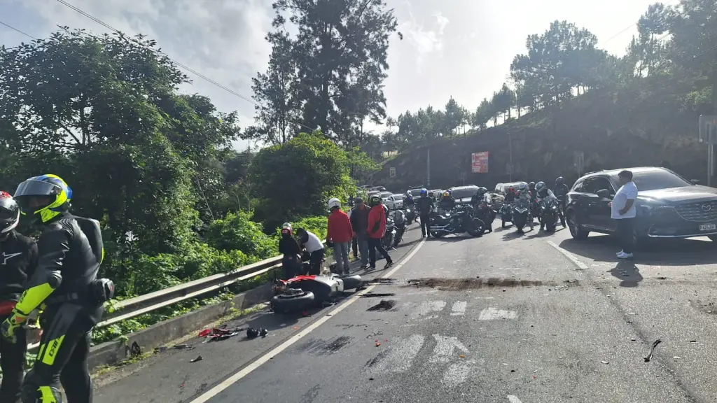 Bomberos Voluntarios confirmaron que hubo dos motoristas heridos durante la mañana de este domingo en la ruta Intermericana. ,Bomberos Voluntarios.