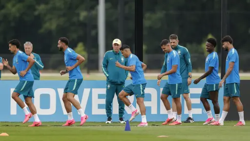 Ancelotti: Brasil necesita mente, corazón e ideas claras