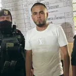 Reo es notificado de orden de captura con fines de extradición t