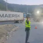 Área donde se desprendió un contenedor en la ruta al Pacífico. ,Provial