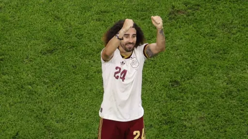 Google rinde homenaje a Cucurella como lo hizo con Haaland