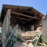 Conred actualiza reporte del sismo: 58 emergencias, viviendas dañadas y derrumbes en carreterast