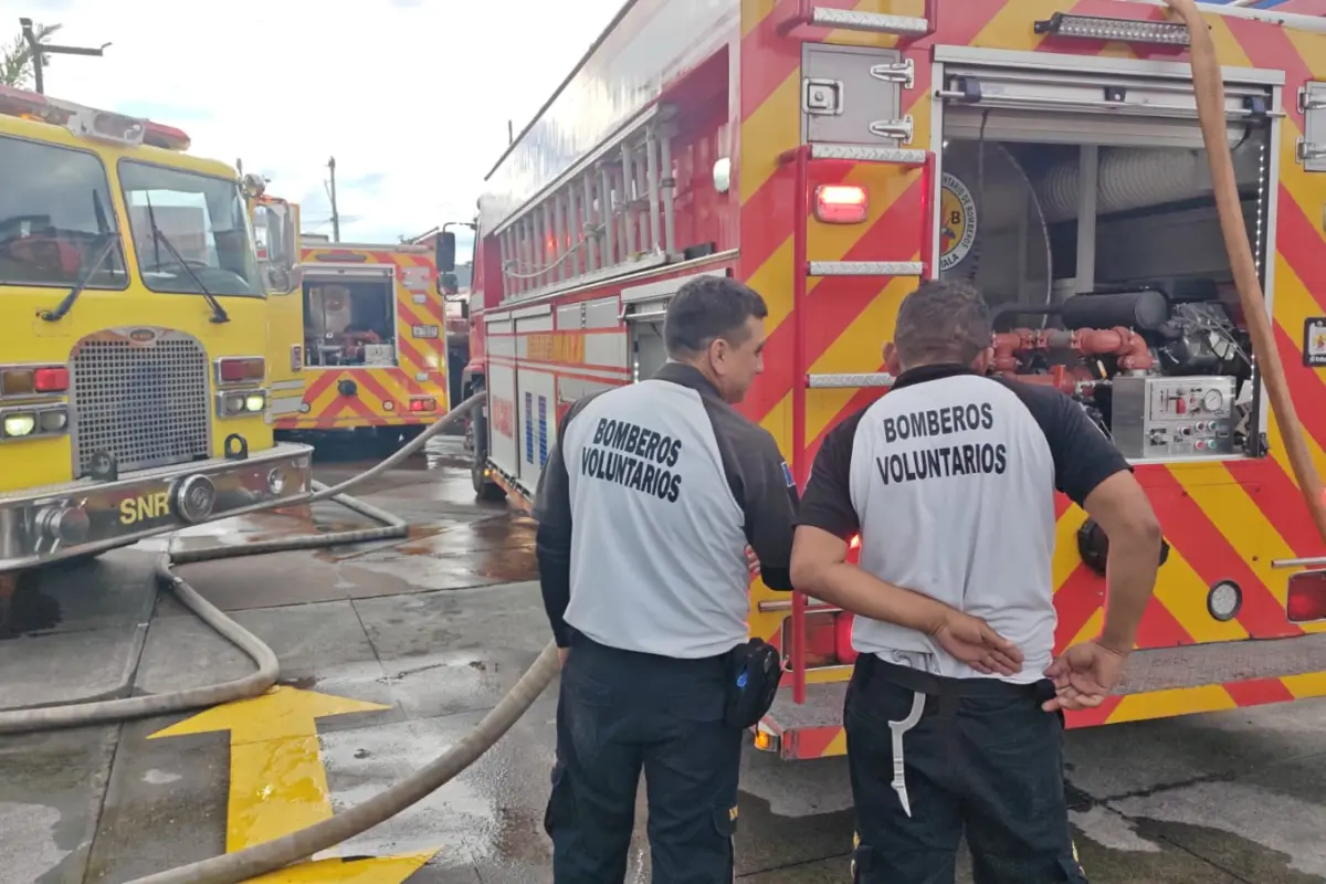 ., Bomberos Voluntarios