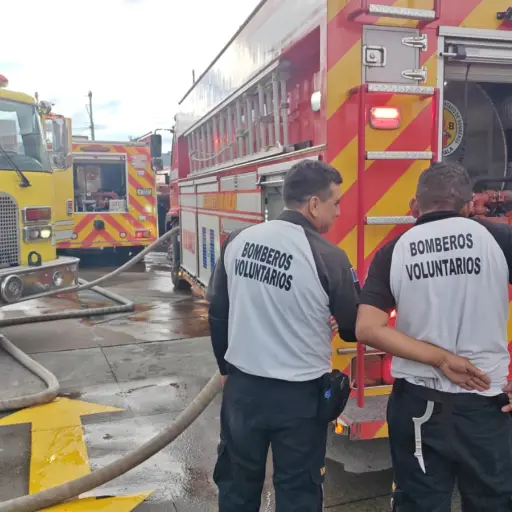 . ,Bomberos Voluntarios