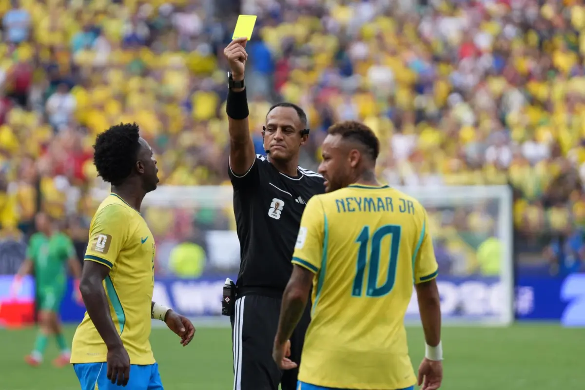 El árbitro Ismail Elfath ha sido designado para dirigir la semifinal del Mundial entre Argentina e Inglaterra., EFE