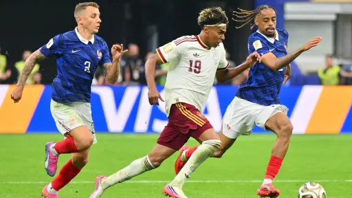La polémica no termina: campaña en Francia exige repetir la semifinal del Mundial 2026