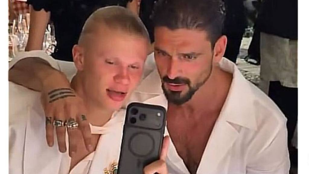 Erling Haaland y Michele Morrone sorprenden con encuentro en evento de Dolce & Gabbana