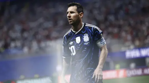 Messi hace historia: jugará su tercera final de la máxima fiesta del futbol