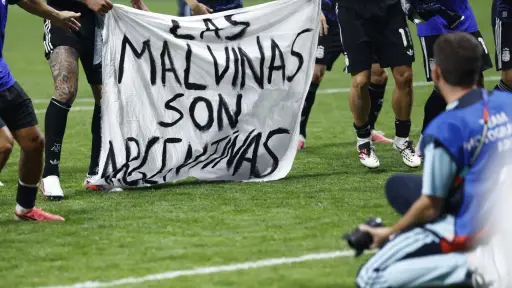 Las Malvinas son argentinas: el gesto de la Albiceleste que desató polémica tras vencer a Inglaterra