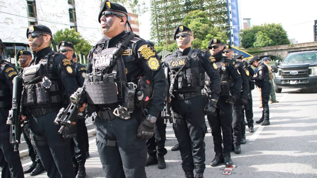PNC celebra su 29 aniversario con desfile en el centro cívico | PNC de Guatemala