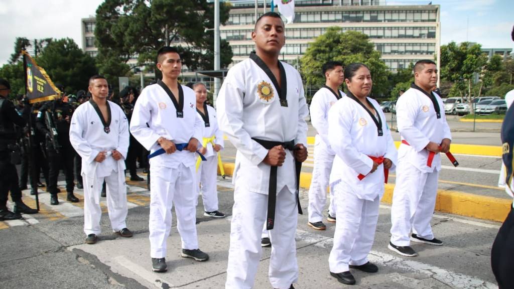 PNC celebra su 29 aniversario con desfile en el centro cívico | PNC de Guatemala