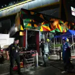 Al menos 27 personas mueren en el incendio de un bar de Bangkokt