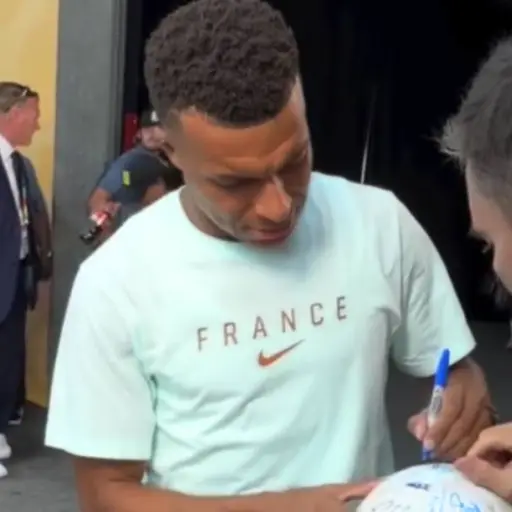 Julián Gil Mbappé ,Captura de pantalla