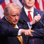 Trump anuncia que mantendrá negociaciones con Iránt