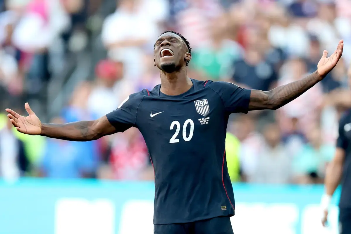 Folarin Balogun, delantero de la selección de Estados Unidos, en el partido ante Bélgica en el Mundial 2026, EFE