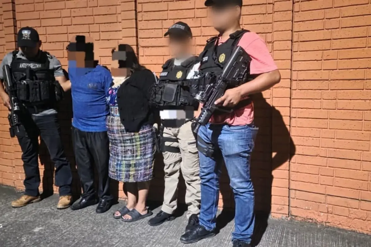 La PNC informó que los detenidos fingieron un secuestro para exigir dinero a familiares., PNC de Guatemala.