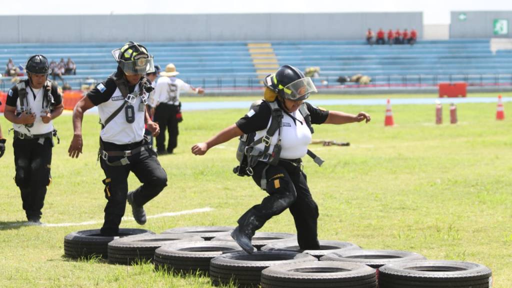 Celebran el Firefighter Challenge | Alex Meoño