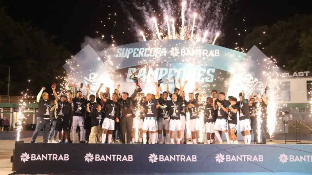 Antigua campeón de la Súper Copa Bantrab 